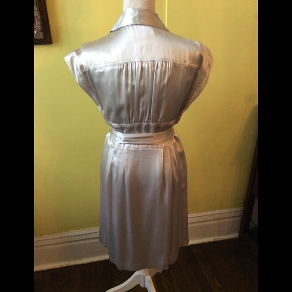 INC NWT Beautiful Silver Silk Belted Dress Size 10 - Picture 5 of 9